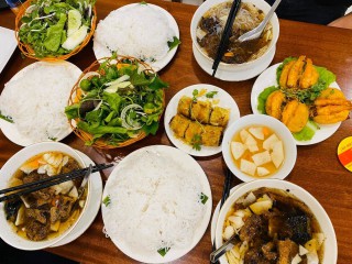 Bún Chả Sinh Từ - Phong cách khác biệt mang hương vị thuần Việt